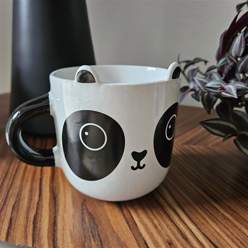 Panda Tasse "Aiko" von Sass & Belle